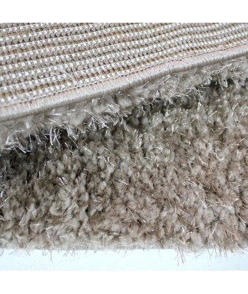 Tapis de couloir Shaggy beige chez Cornerstreet bien 