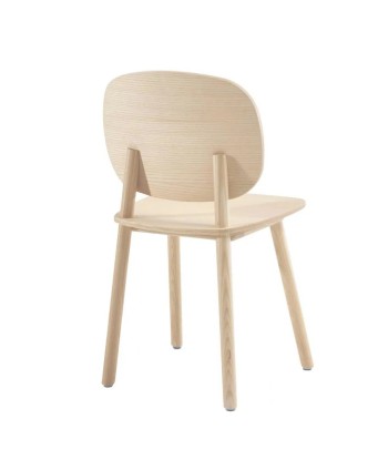 Lot de 2 chaises design Cruso en bois massif ouvre sa boutique